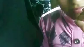 جلبت اليابانية لطيف مروحة إلى منزلها موقع سكسي عنيف على الفور في السرير