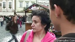 الطقوس الجنسية كيتوموب سكسي في خدر فتاة آسيوية جميلة