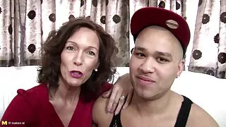 الرجل مع الديك مارس الجنس سكين موقع سكسي لبناني بيوندا
