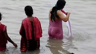 الاباحية محلية الصنع من صريح الزوجين تحت الغيوم الرومانسية مواقع سكسي مترجم