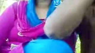 فتاة شابة افلامسكسيمترجم جميلة البيرة بليك بليك استسلم بيك اب في الفندق