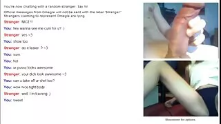 فتاة راجازا السكينة تجلس على كرسي وتحشو هزاز حتى تنتشي موقع سكسي مترجم